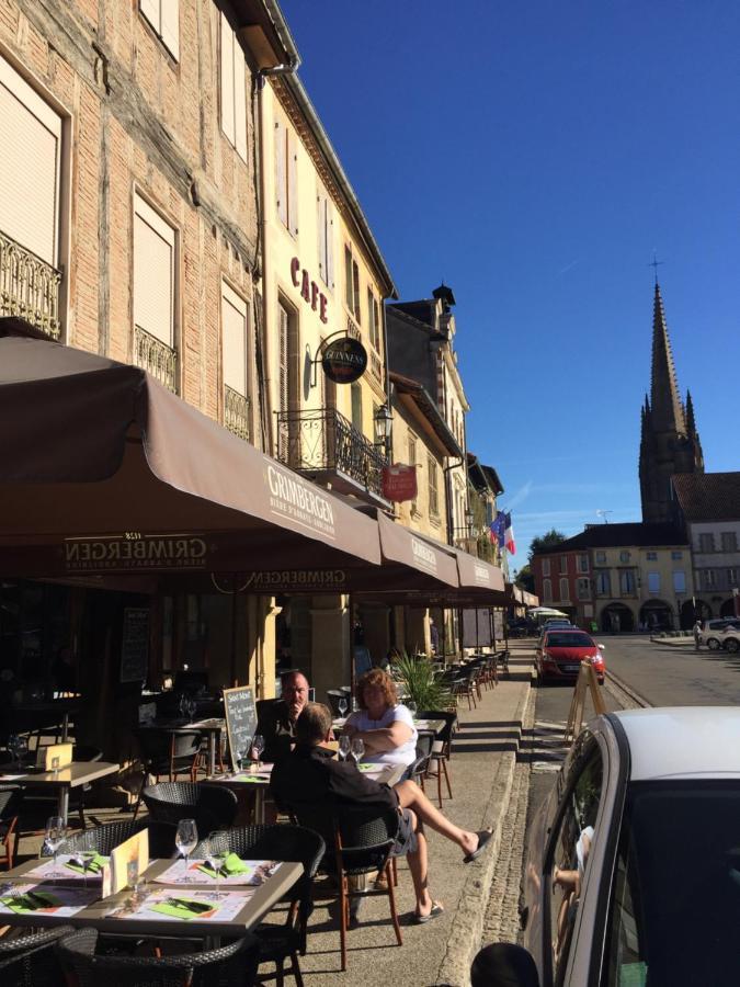 Bed and Breakfast Cudoille Armous-et-Cau Exterior foto